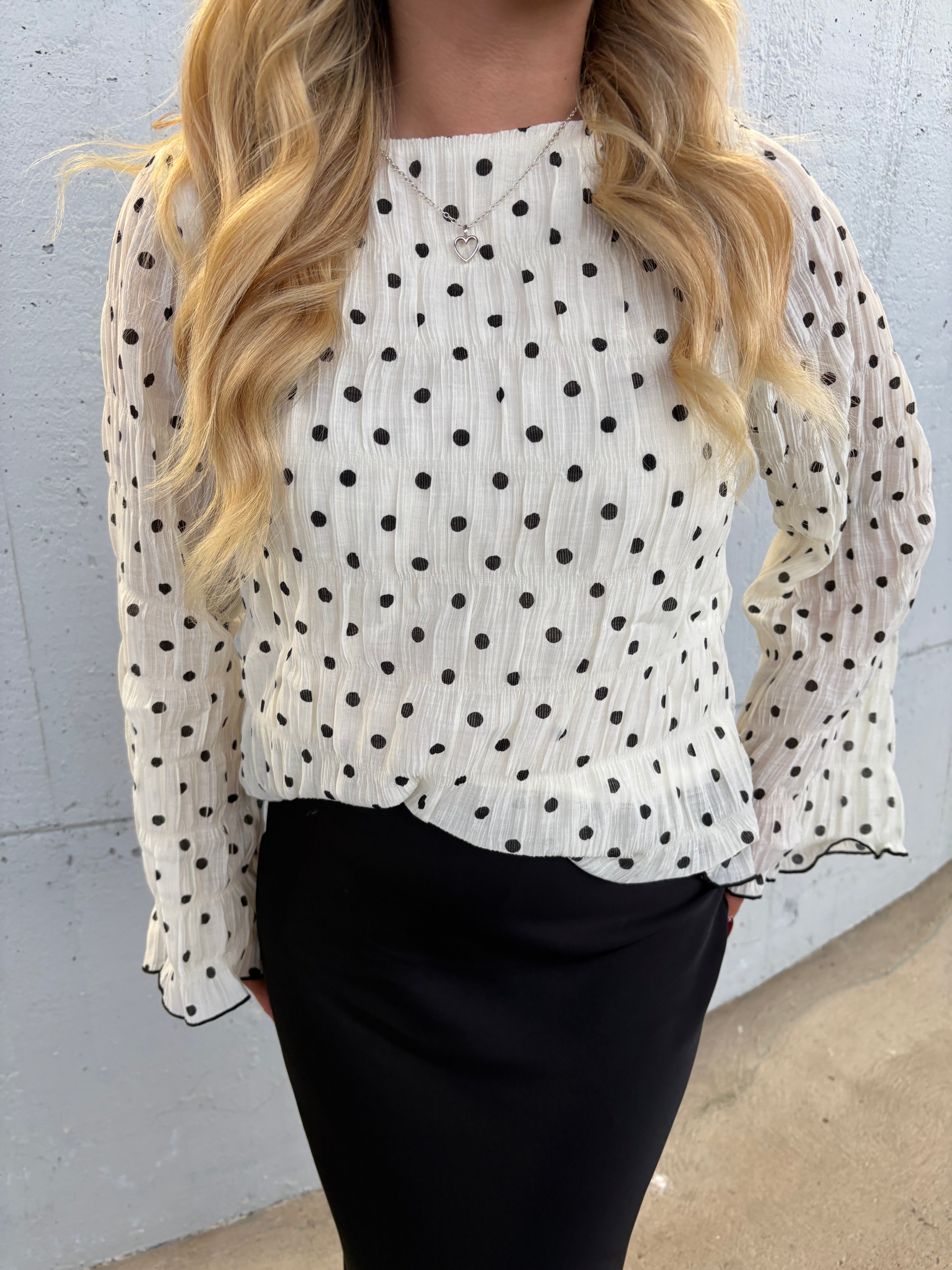 VIEBLA Top - Cloud Dancer